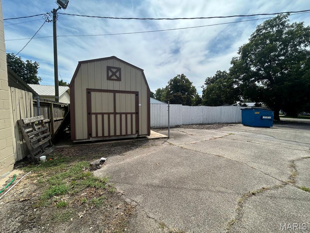 Cooper-Downs Add - Commercial Sale