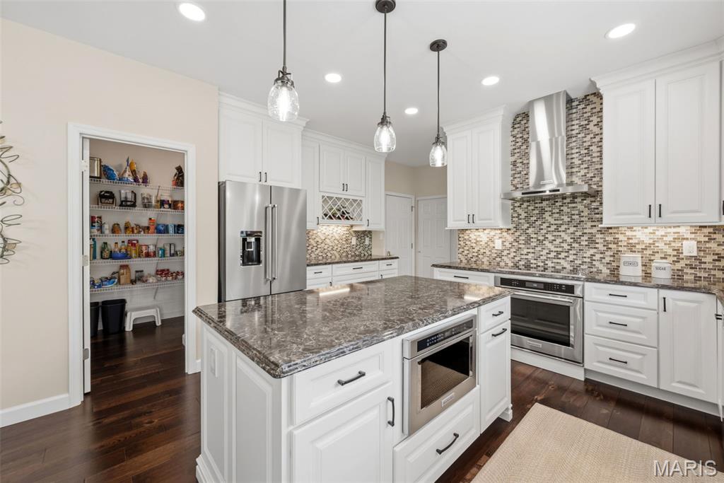 Eagle Rock Village - Residential