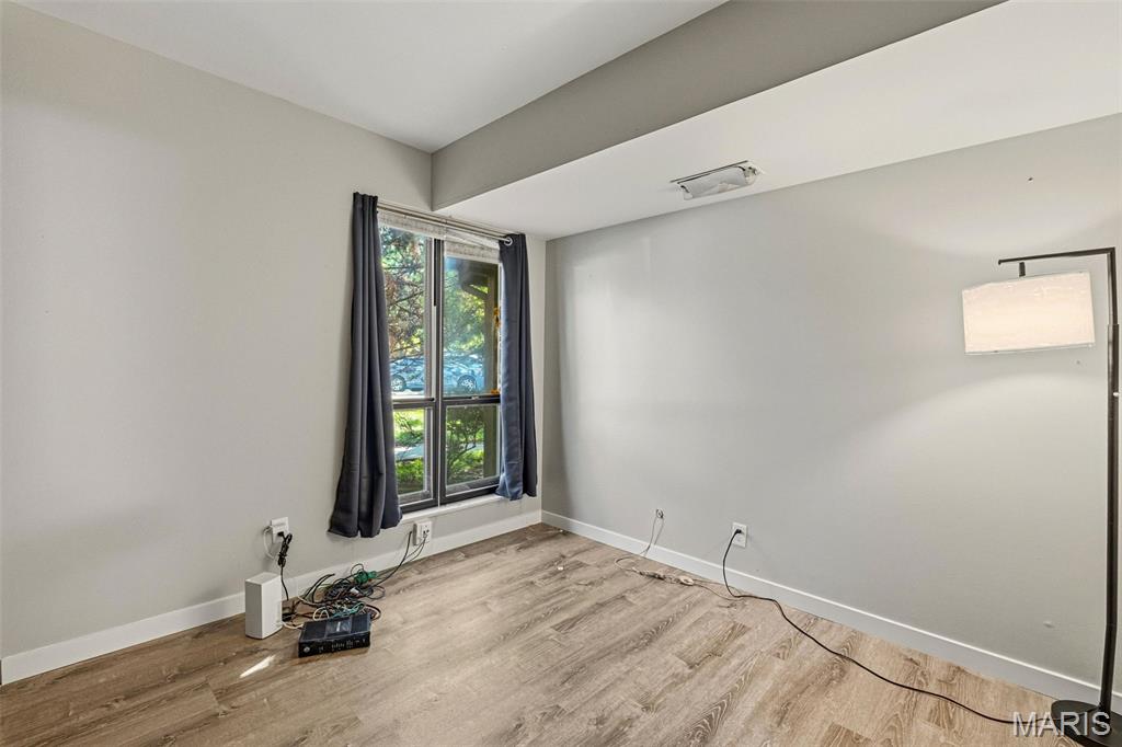 Heatherbrook Condo Sec 1 2nd Revis - Residential