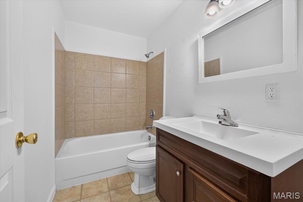 St Joseph Gardens 1st Add - Residential