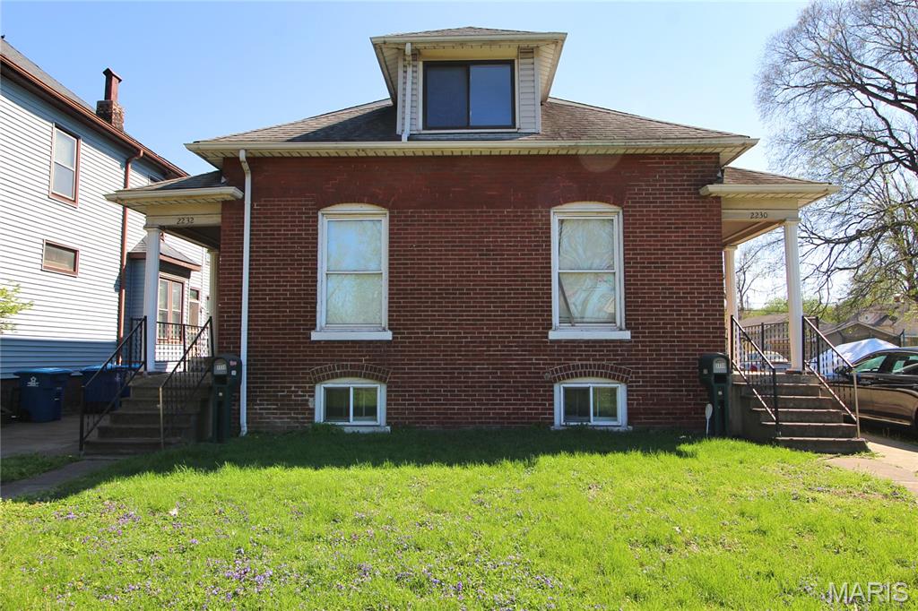 This 4 unit multi-family is waiting to be brought back to its former glory. The main level offers two units with high ceilings, eat-in kitchens, living rooms, and 1 bed/1 bath. The upper two units are studios with eat-in kitchens. The full basement offers storage, a large bathroom with garden tub, shared furnaces and hot water heater. The large lot has plenty of space for parking and storage in the 3 car deep garage. Great income potential in a good location. Property to be sold AS IS, seller to offer no warranties, repairs or inspections including occupancy.