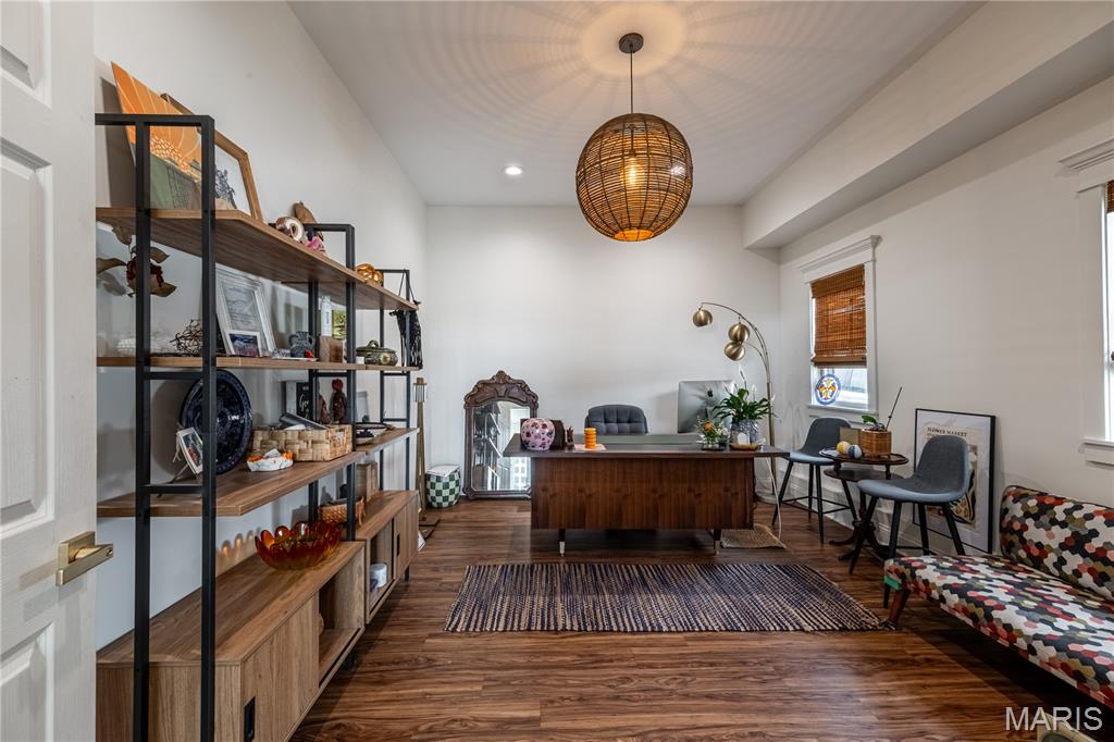 City/Perryville - Commercial Sale
