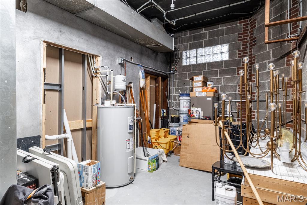 City/Perryville - Commercial Sale
