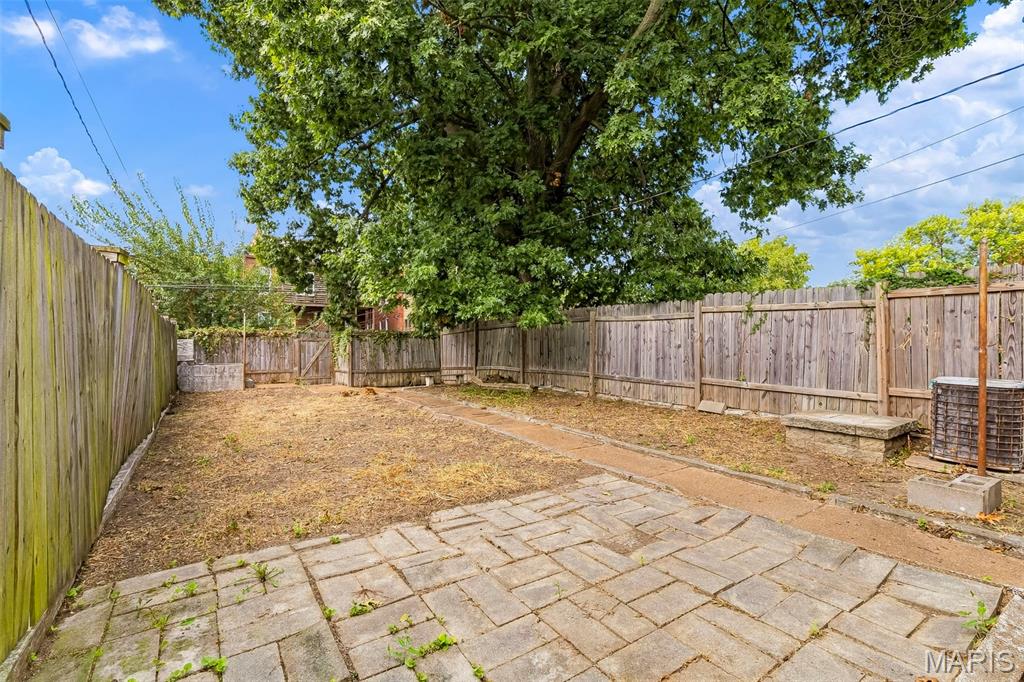 St. Louis Common Add - Residential
