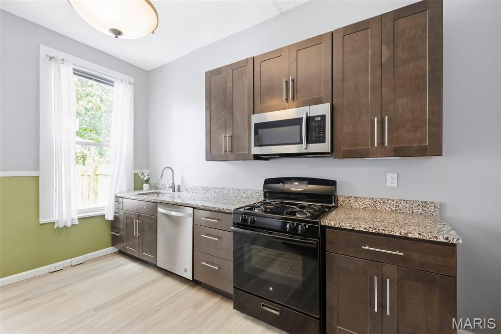 St. Louis Common Add - Residential
