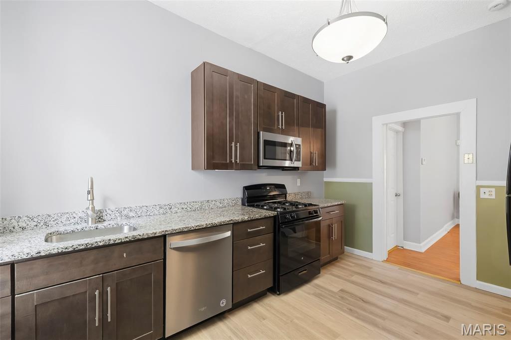St. Louis Common Add - Residential