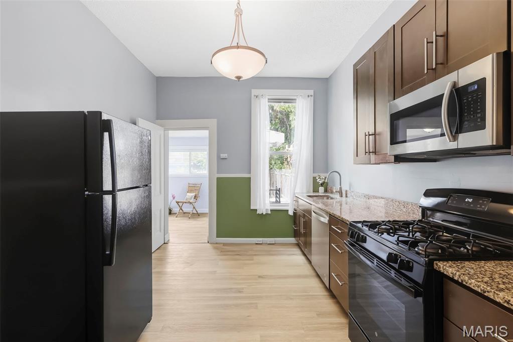St. Louis Common Add - Residential