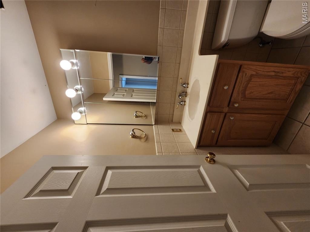 Ranchmoor 1 - Residential Lease