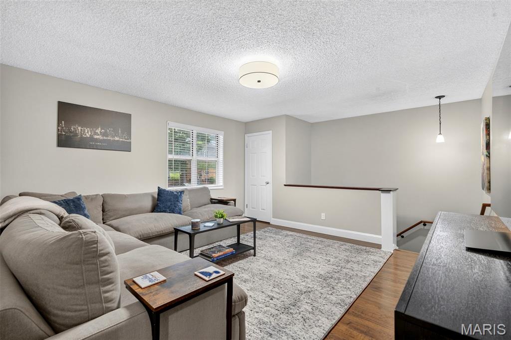 Brentwood Forest Condo Ph Three - Residential