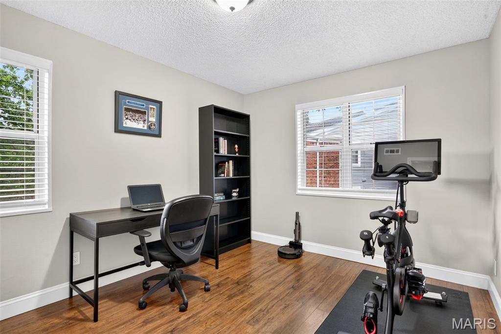 Brentwood Forest Condo Ph Three - Residential