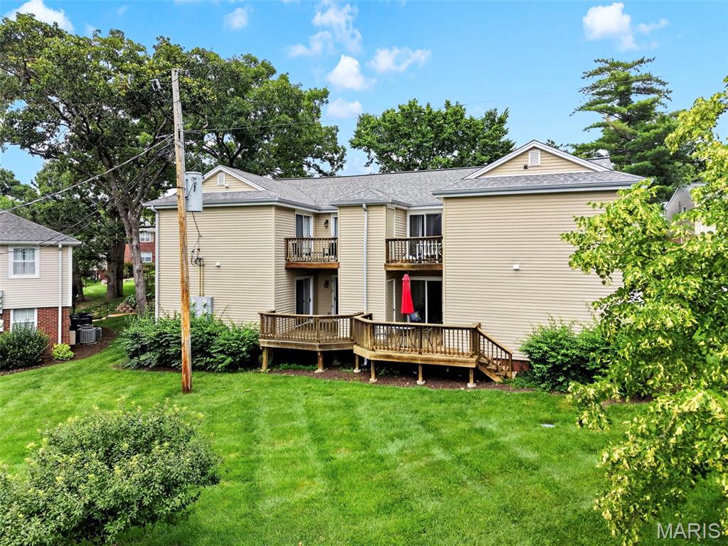 Brentwood Forest Condo Ph Three - Residential