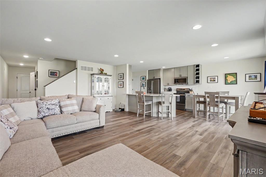 Charlestowne Landing #2 - Residential