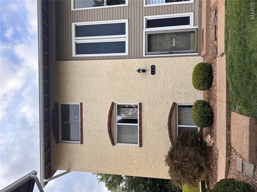 Kiefer Creek Condo - Residential