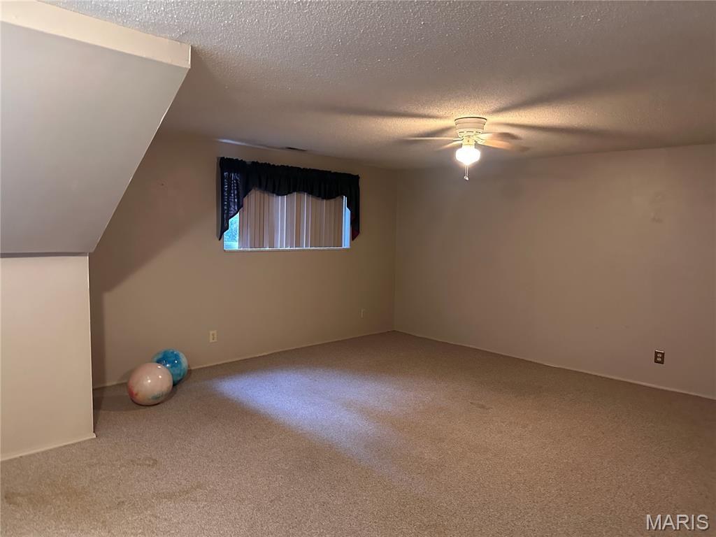 Kiefer Creek Condo - Residential