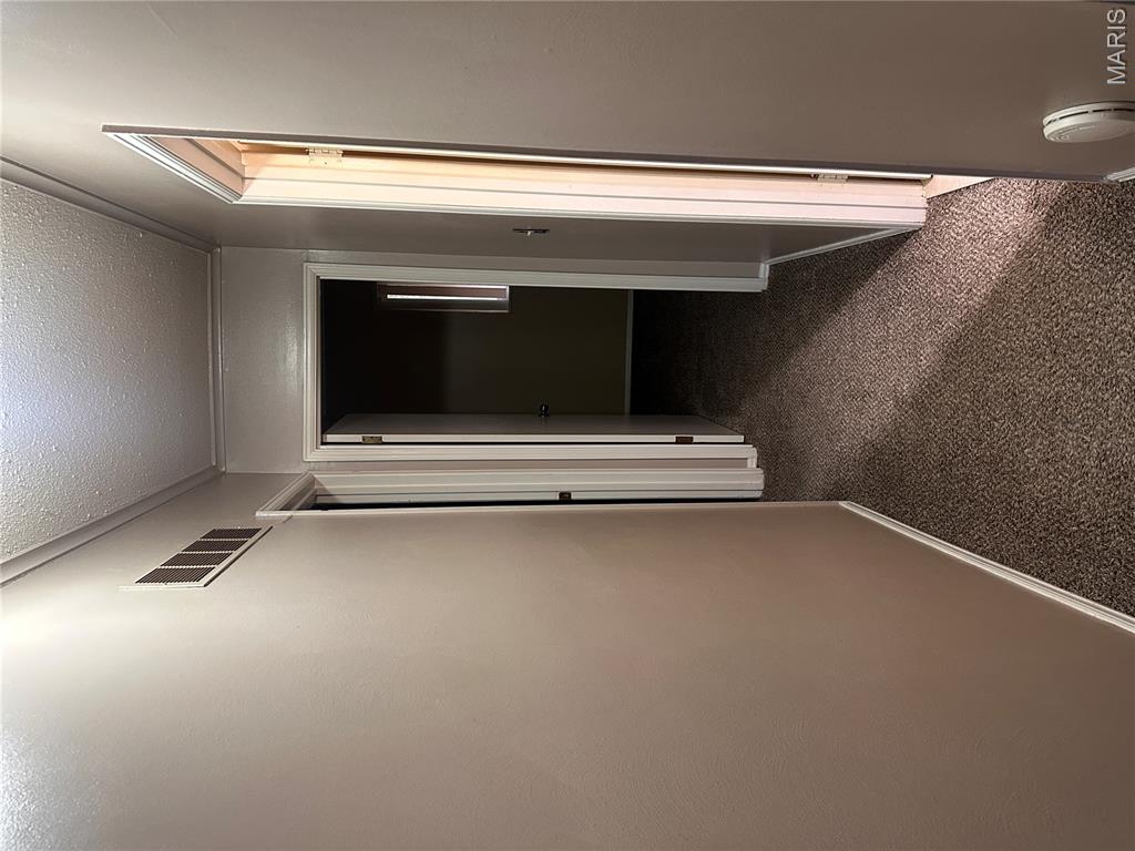 Kiefer Creek Condo - Residential