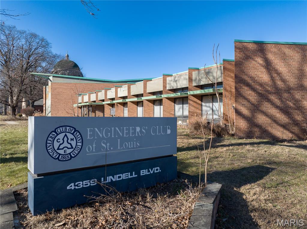 Lindells Add 02 - Land