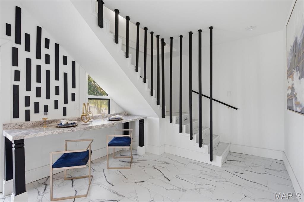 East Madison Add - Residential