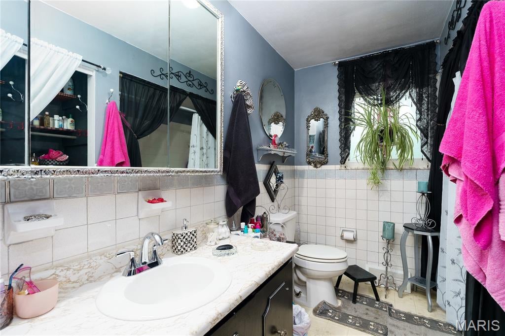 Ovel Acres 1st Add - Residential