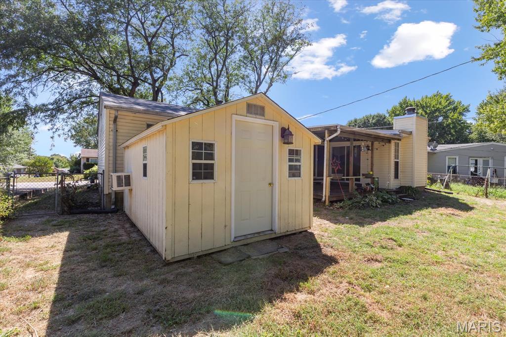 St Chas Hills #6 - Residential