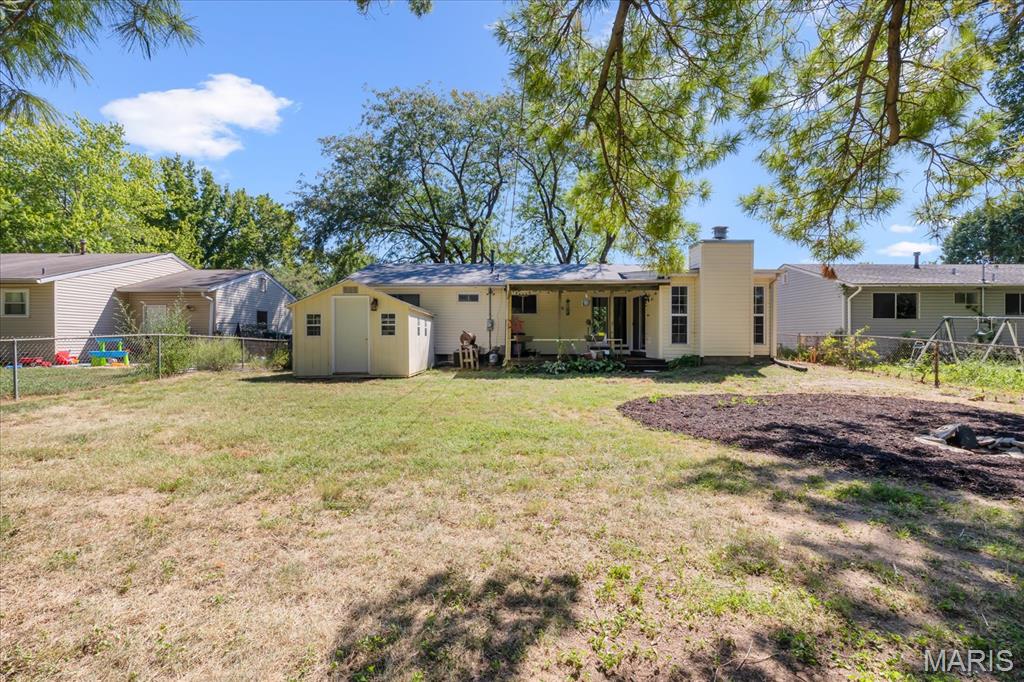 St Chas Hills #6 - Residential