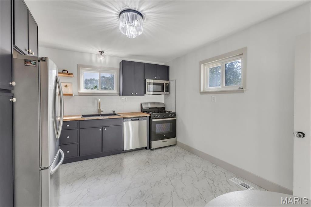 Tennyson Heights - Residential