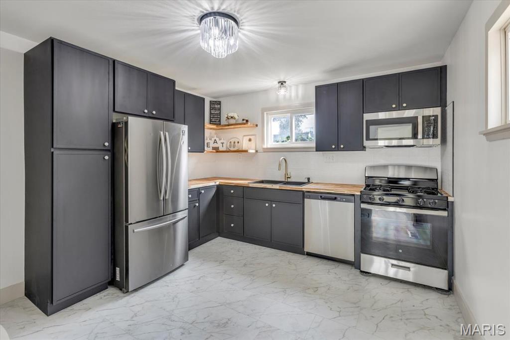 Tennyson Heights - Residential
