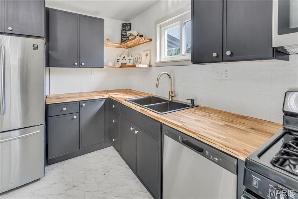 Tennyson Heights - Residential