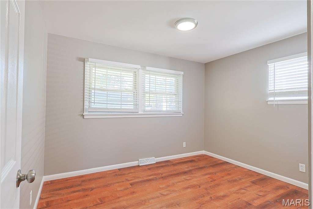 Oak Crest 3 - Residential