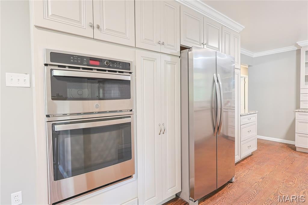 Oak Crest 3 - Residential