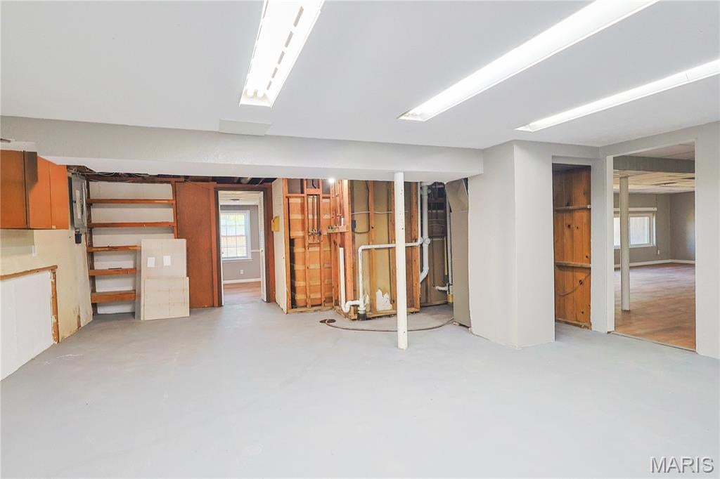 Oak Crest 3 - Residential