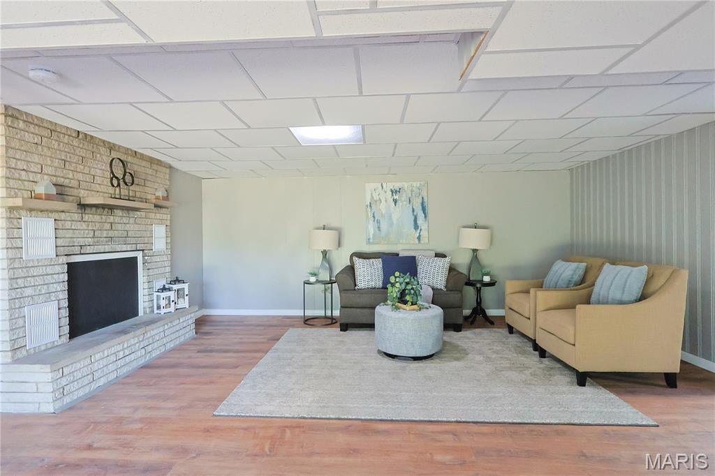 Oak Crest 3 - Residential