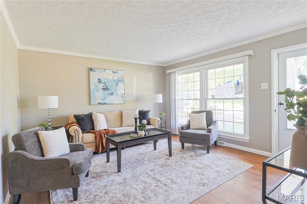 Oak Crest 3 - Residential