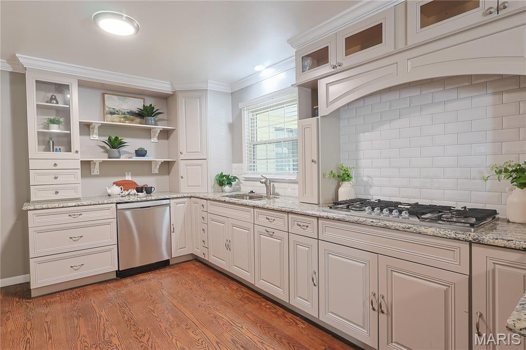 Oak Crest 3 - Residential