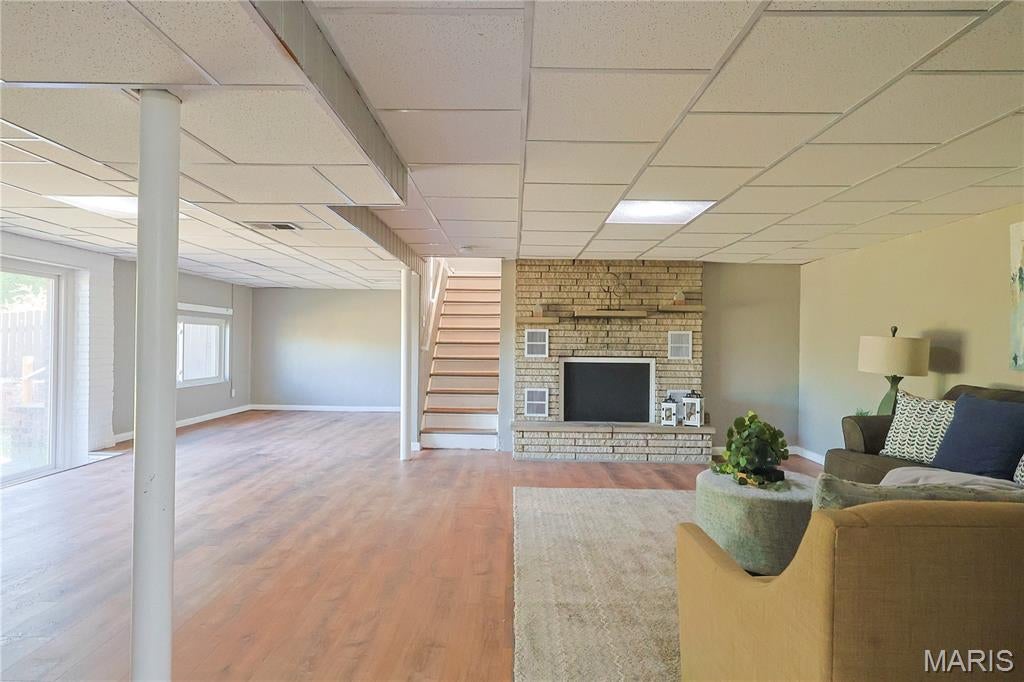 Oak Crest 3 - Residential