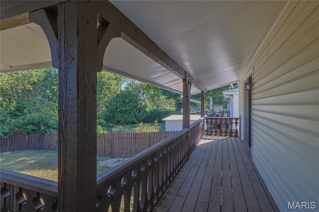 Oak Crest 3 - Residential