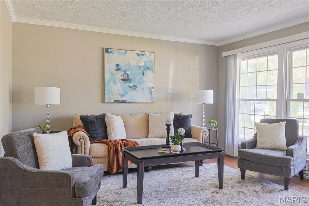 Oak Crest 3 - Residential