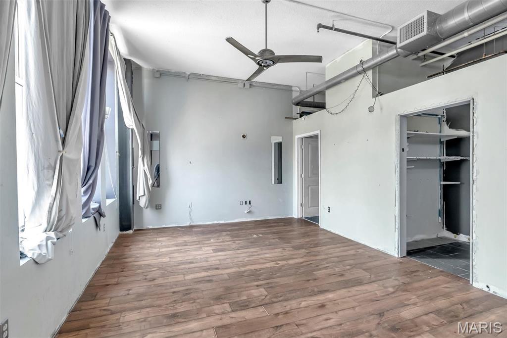 Terra Cotta Lofts Condo - Residential