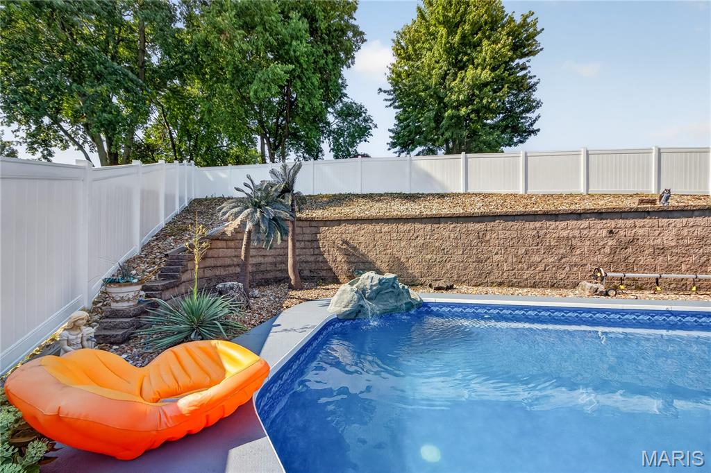 Hickory Ridge #4 - Residential