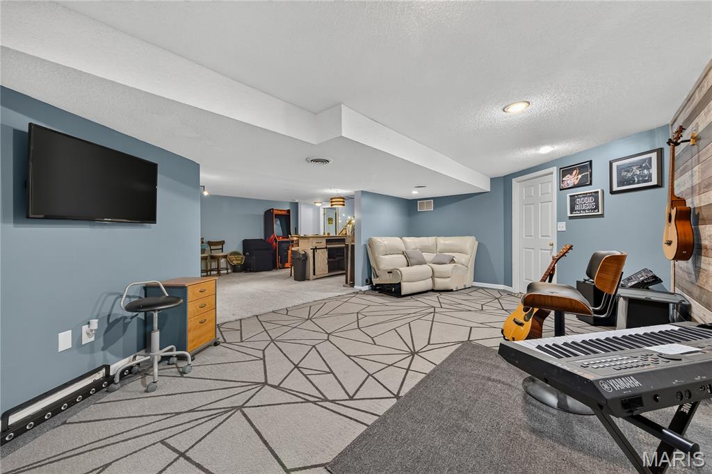 Hickory Ridge #4 - Residential