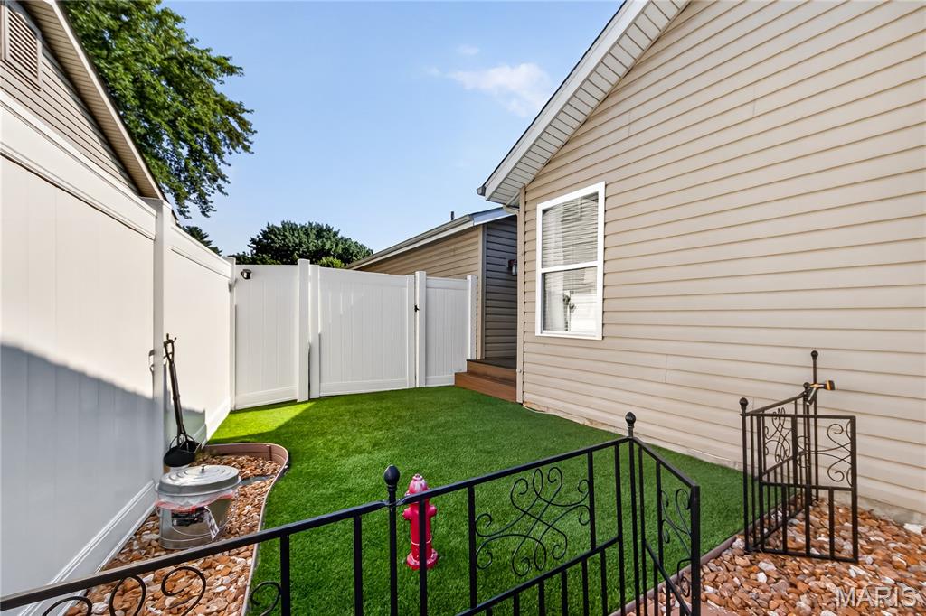 Hickory Ridge #4 - Residential