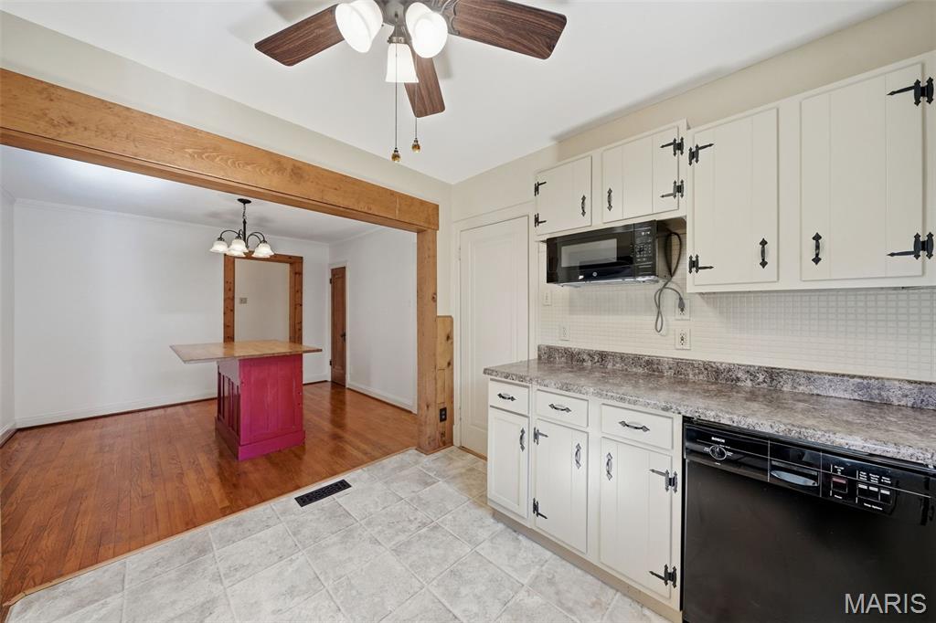 Bompart Heights - Residential