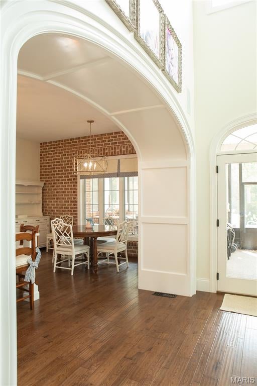 Far Oaks - Residential