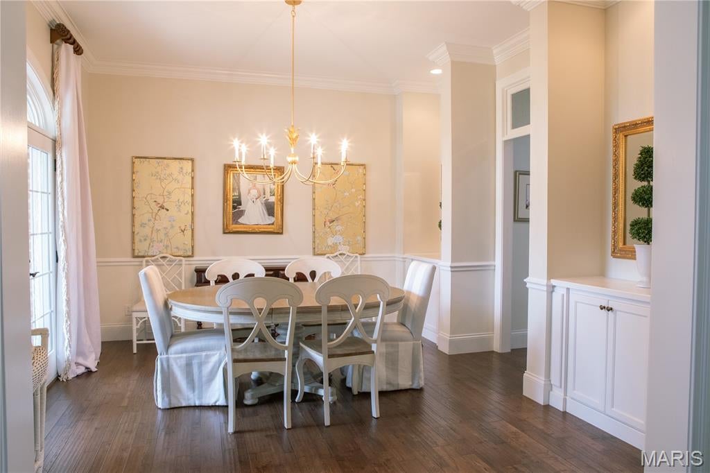 Far Oaks - Residential