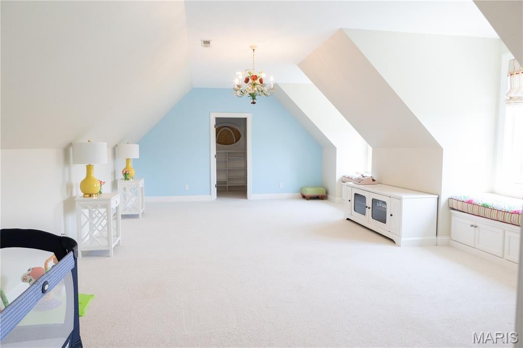 Far Oaks - Residential