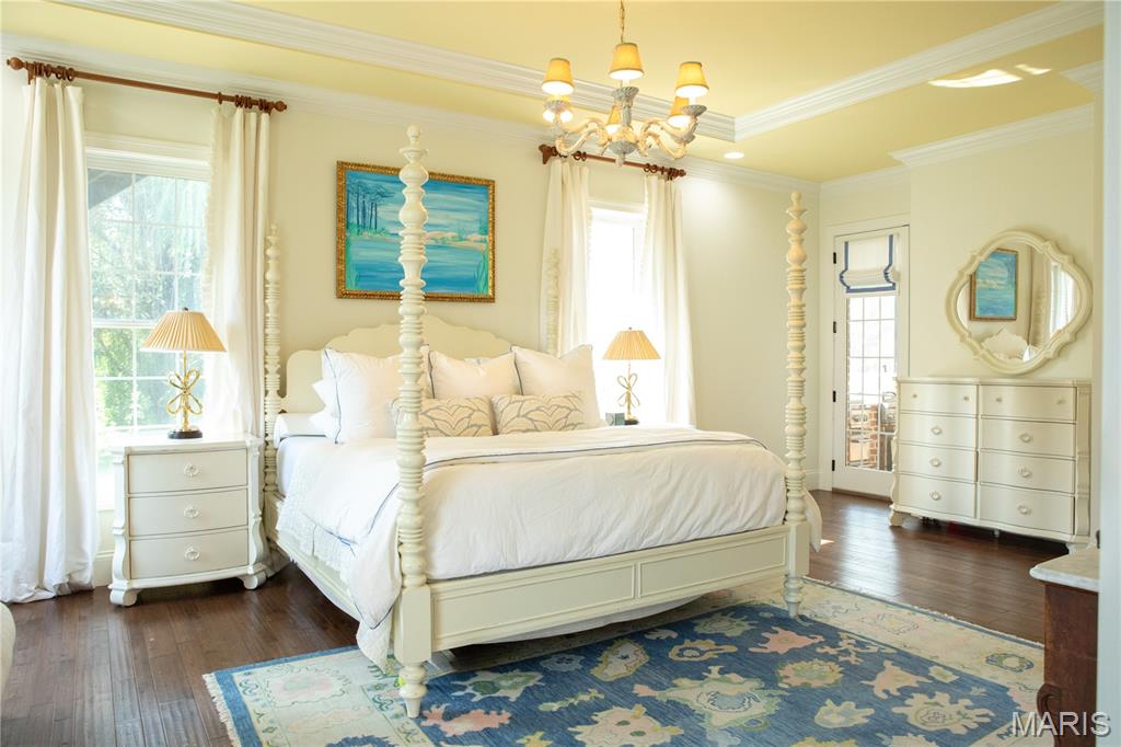Far Oaks - Residential