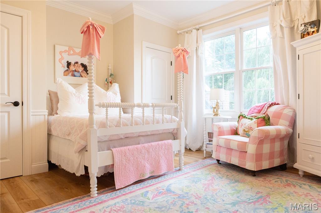 Far Oaks - Residential