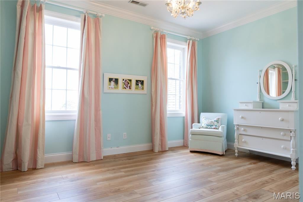 Far Oaks - Residential