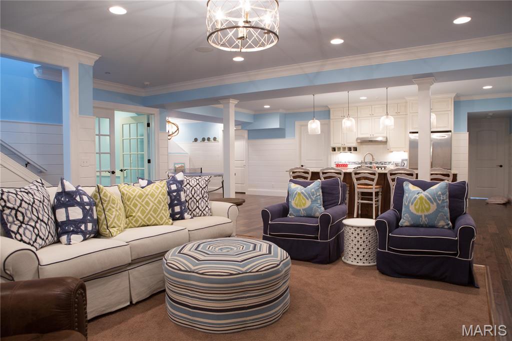 Far Oaks - Residential