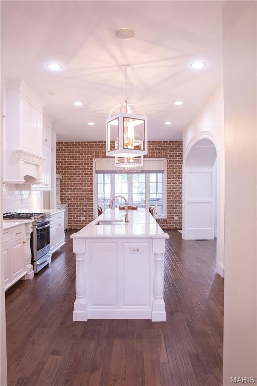 Far Oaks - Residential