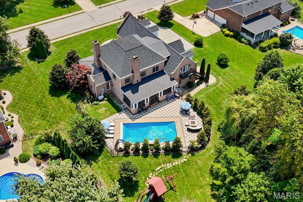 Far Oaks - Residential